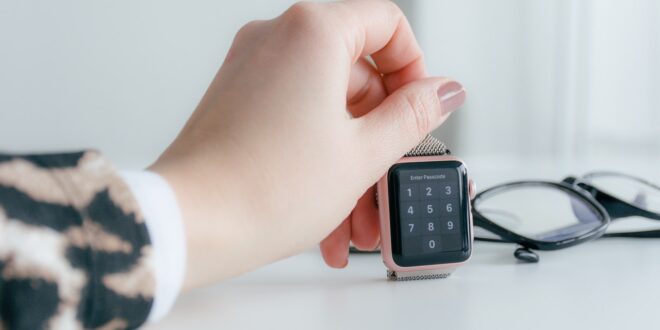 Smartwatch Tidak Bisa Nyala